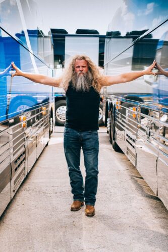 Jamey Johnson's Traveling Truebadour Tour to Hit Wheeling